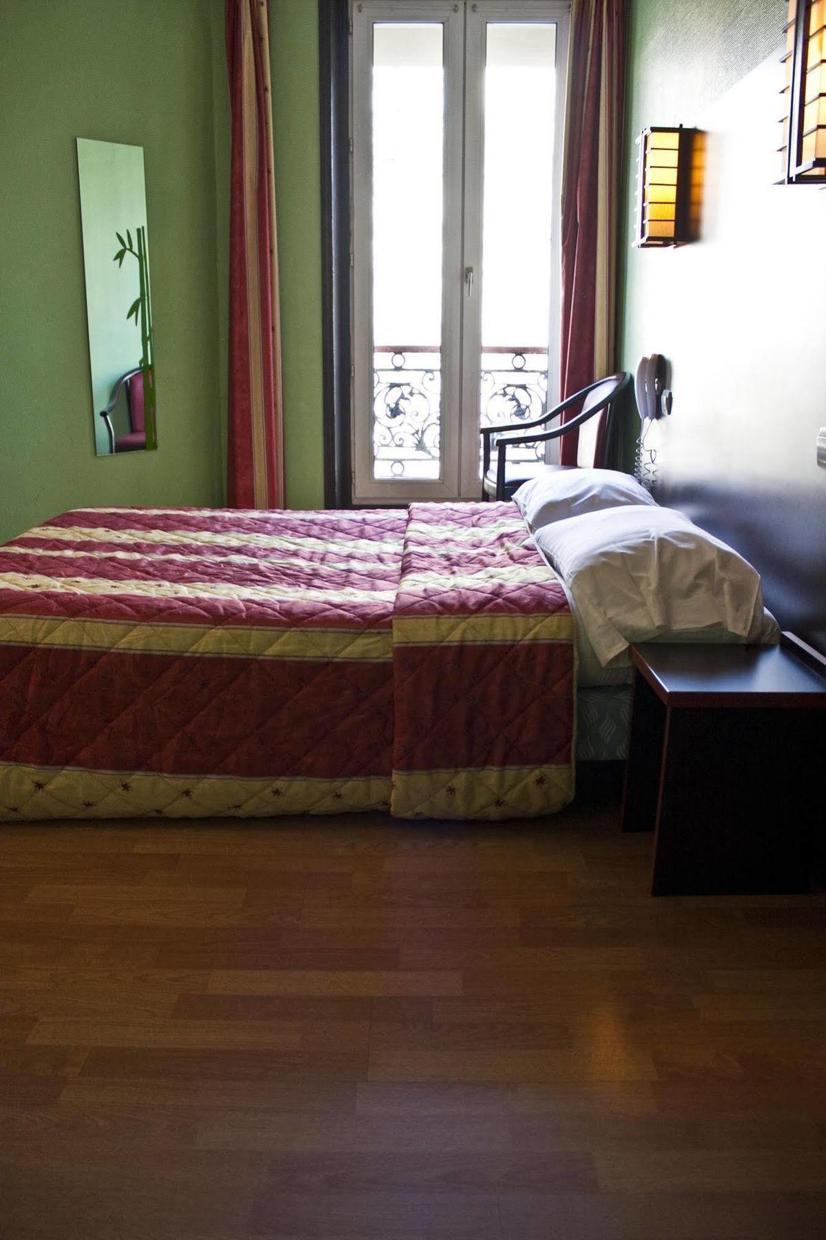 Hotel Cambrai Paris Eksteriør billede