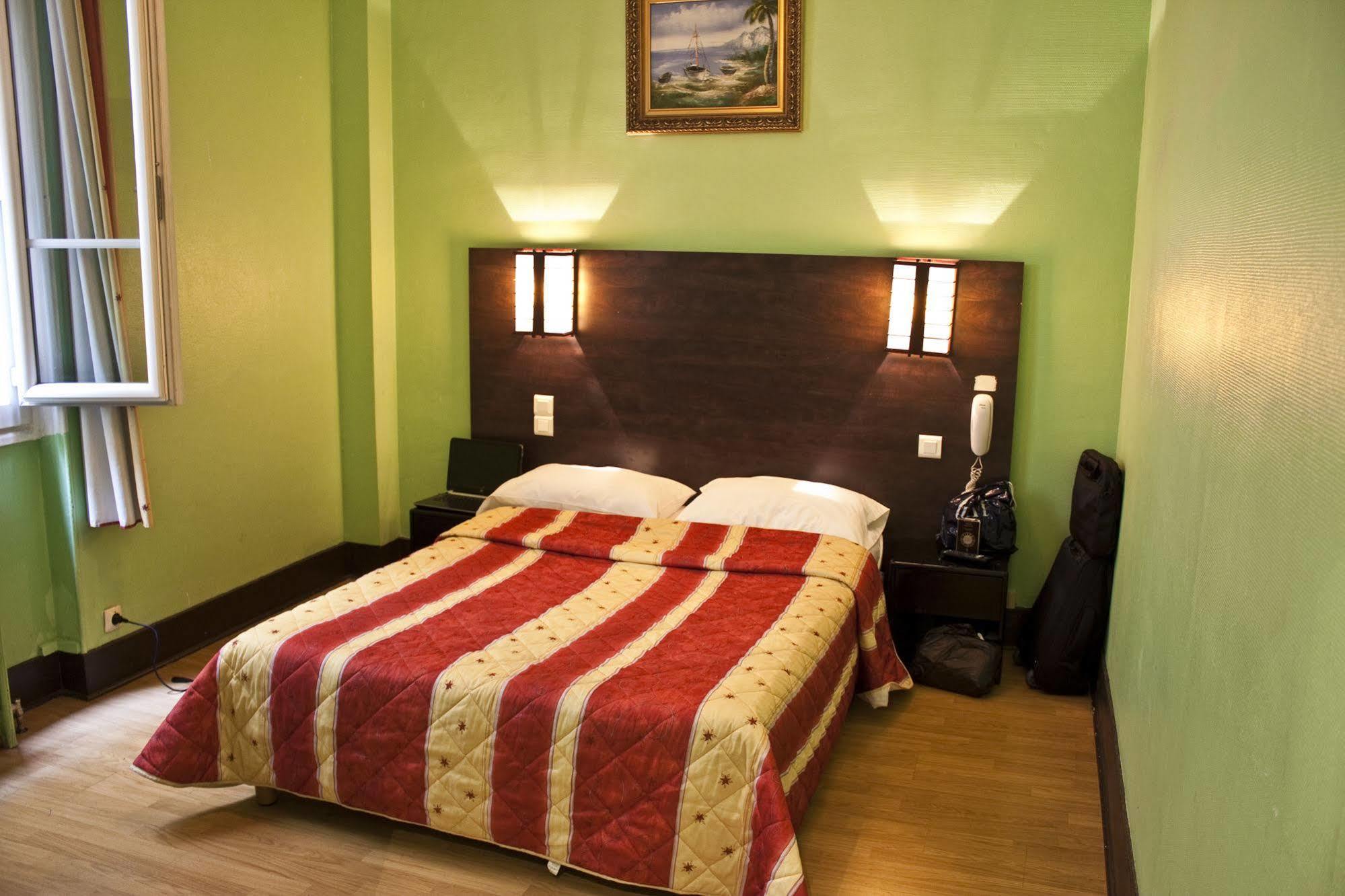 Hotel Cambrai Paris Eksteriør billede